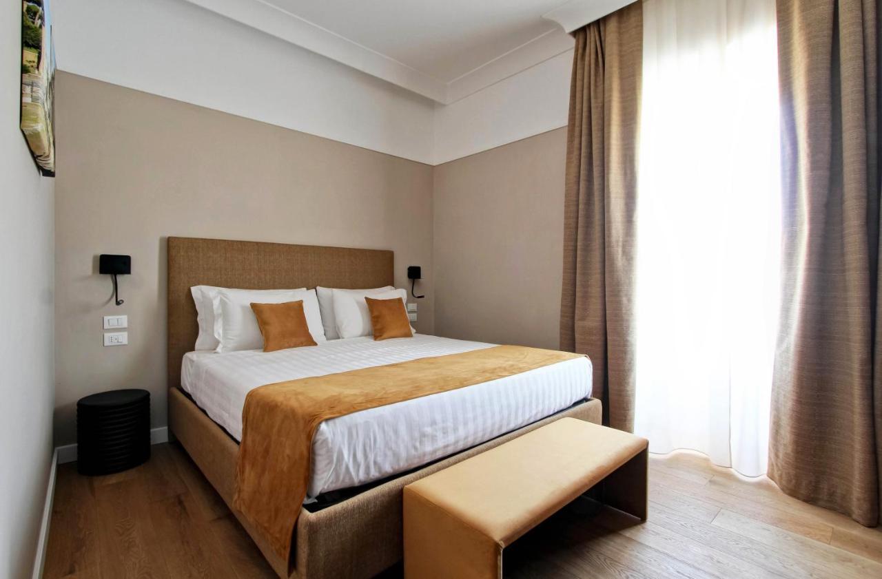 Hortisallustio Luxury Rom